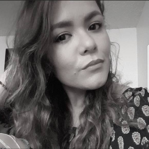 Meet your Posher, Yoann - Picture 1 of 1